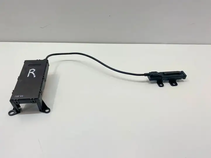 Mercedes-Benz SL R230 (2001 - 2012) 2308200075 Антенна системы Keyless — фото 2