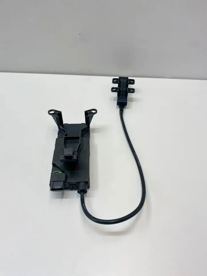 Mercedes-Benz SL R230 (2001 - 2012) 2308200075 Антенна системы Keyless — фото 6