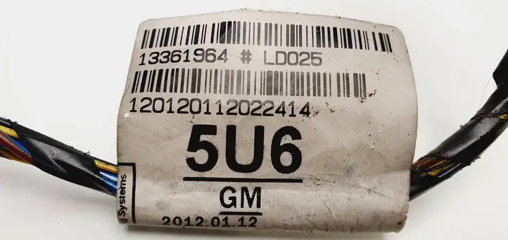 Opel Zafira B (2008 - 2014) 13361964 Прочая электропроводка — фото 6