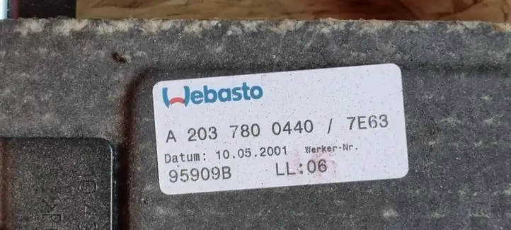 Mercedes-Benz C W203 (2000 - 2007) A2037800440 Комплект люка крыши — фото 3