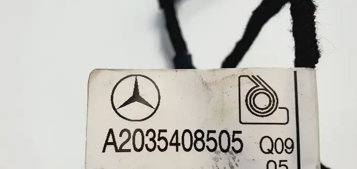 Mercedes-Benz C W203 (2000 - 2007) A2035408505 Жгут проводов крышки багажника — фото 2