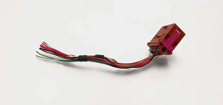 Audi A4 S4 B7 8E 8H (2004 - 2009) 8E0972575 Прочая электропроводка — фото 1