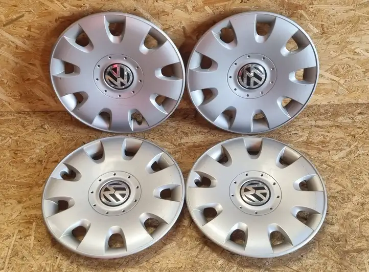 Volkswagen PASSAT B5.5 (2001 - 2005)  1T0601147 Колпак (колпаки колес) R 15