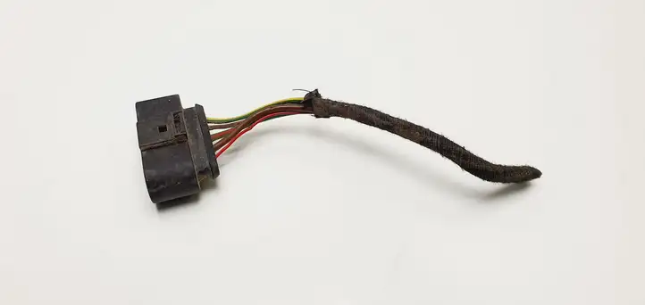 Audi A4 S4 B7 8E 8H (2004 - 2009) 6N0973755 Прочая электропроводка — фото 1