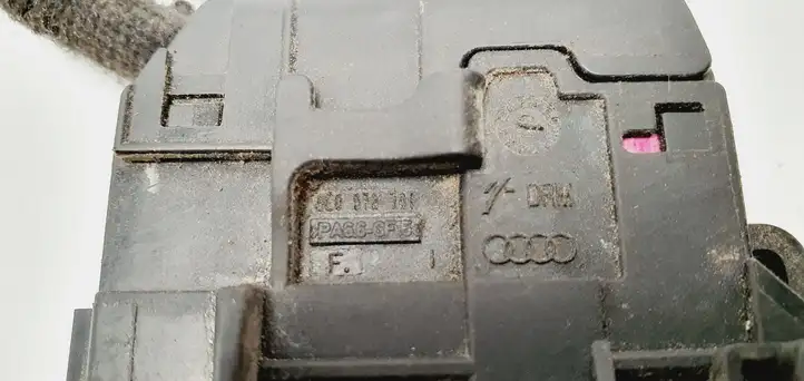 Audi A4 S4 B7 8E 8H (2004 - 2009) 8E0972701 Прочая электропроводка — фото 3