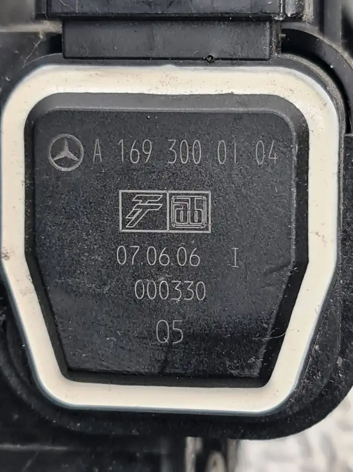 Mercedes-Benz B-class W245 (2005 - 2008) A1693000104 Педаль акселератора — фото 6