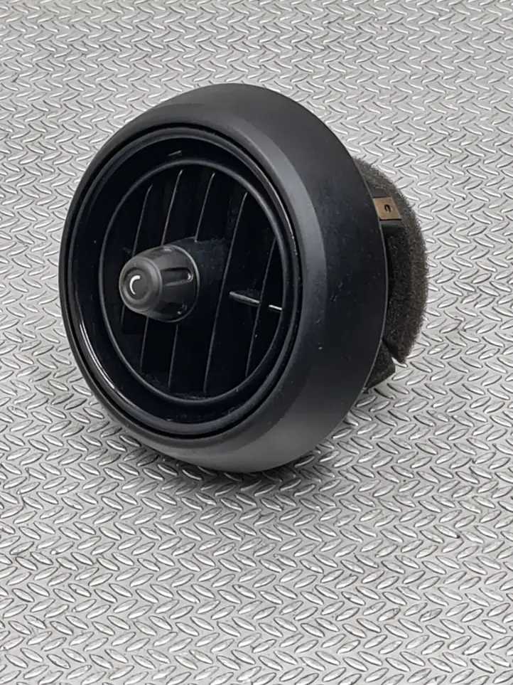 Mini One Cooper R56 (2012 - 2020) 9262413 Боковой воздушный дефлектор — фото 4