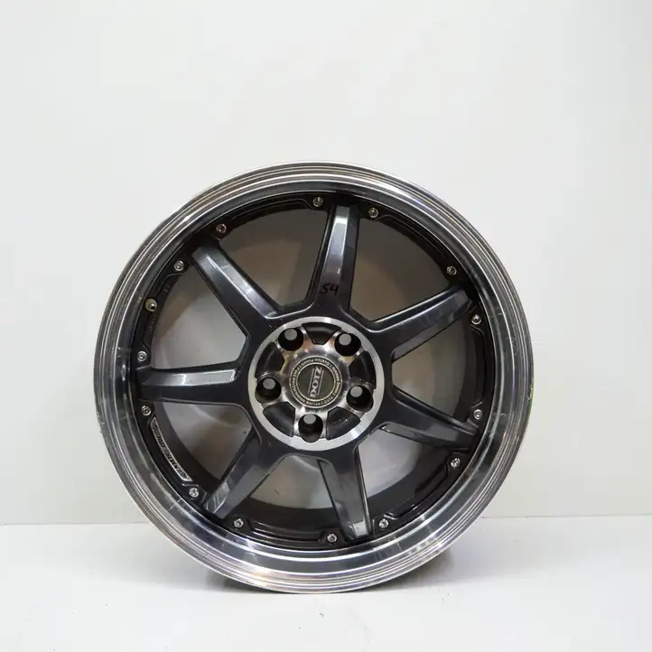 Volkswagen Golf VI (2009 - 2013)   Обод (ободья) колеса из легкого сплава R 18