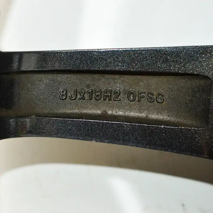 Volkswagen Golf VI (2009 - 2013)   Обод (ободья) колеса из легкого сплава R 18