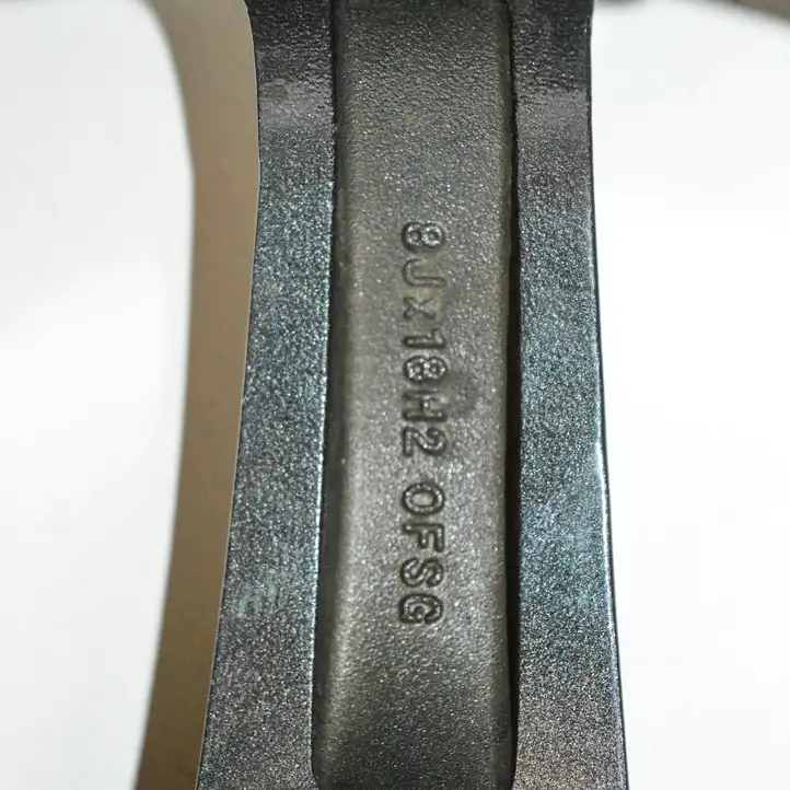 Volkswagen Golf VI (2009 - 2013)   Обод (ободья) колеса из легкого сплава R 18