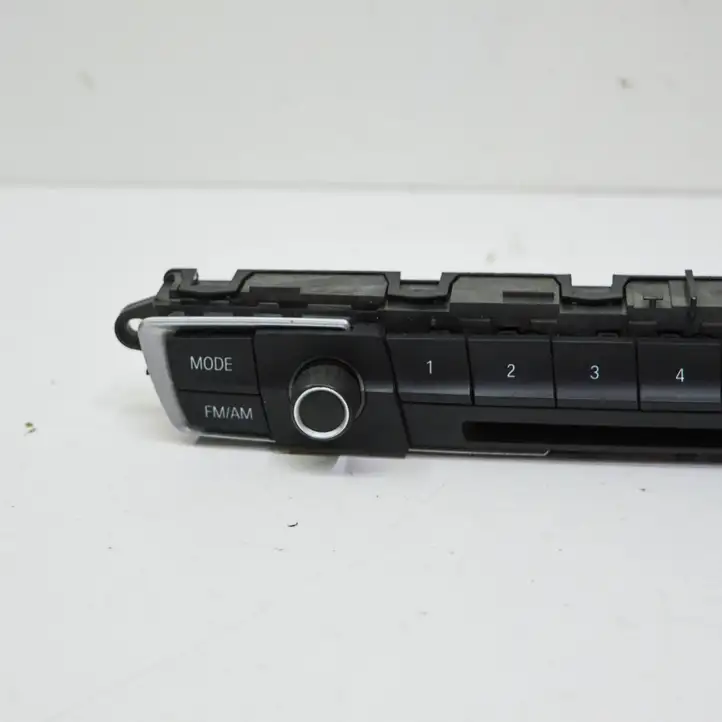 BMW 3 F30 F35 F31 (2012 - 2018) 1065976 Включатель регулировки звука — фото 2
