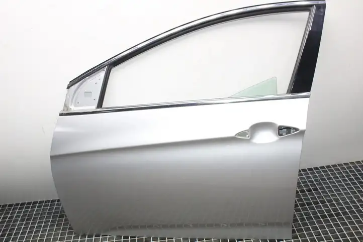 Hyundai i40 (2011 - ) Дверь — фото 1