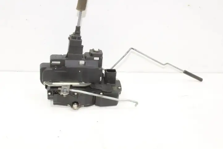 Opel Antara (2011 - 2017) Замок задней двери — фото 1