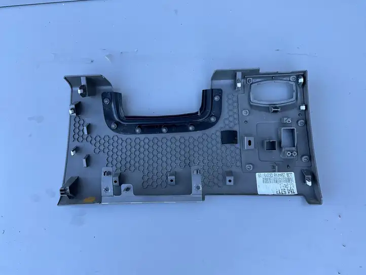 Ford F150 (2018 - 2020) FL3B15044F08A Нижняя отделка панели приборов — фото 2
