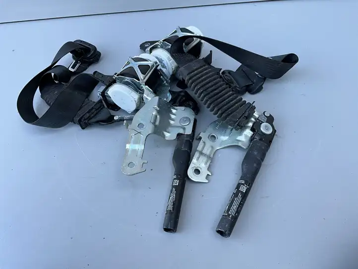 Ford F150 (2018 - 2020) jl3bc699d Комплект ремней безопасности — фото 2