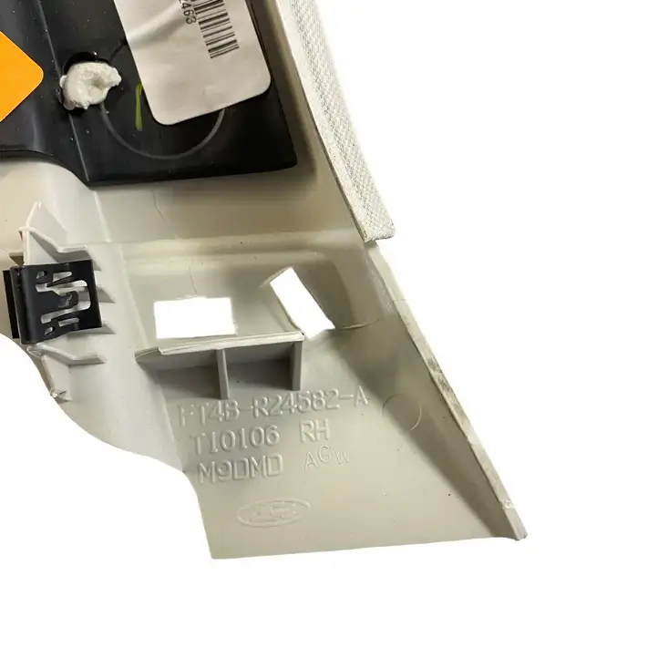 Ford Edge II (2015 - )  FT4BR24582A Отделка стойки (B) (верхняя)