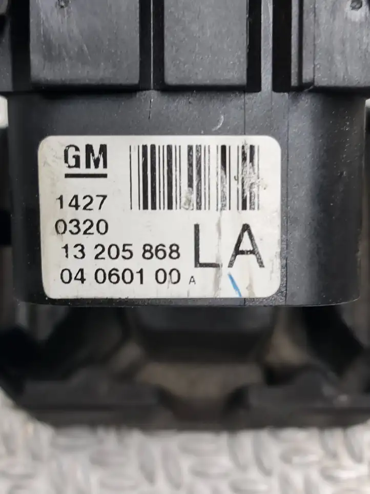 Opel Zafira B (2006 - 2008) 13205868 Включатель фонарей — фото 6