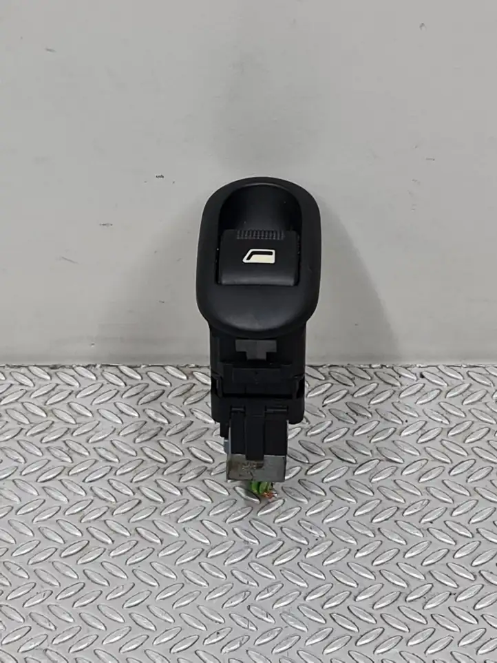 Citroen C3 (2002 - 2009) 96605364XT Кнопка стеклоподъемников — фото 2