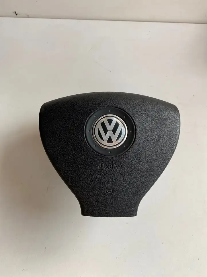 Volkswagen Scirocco (2008 - 2014) 1K0880201BS Подушка безопасности руля — фото 1