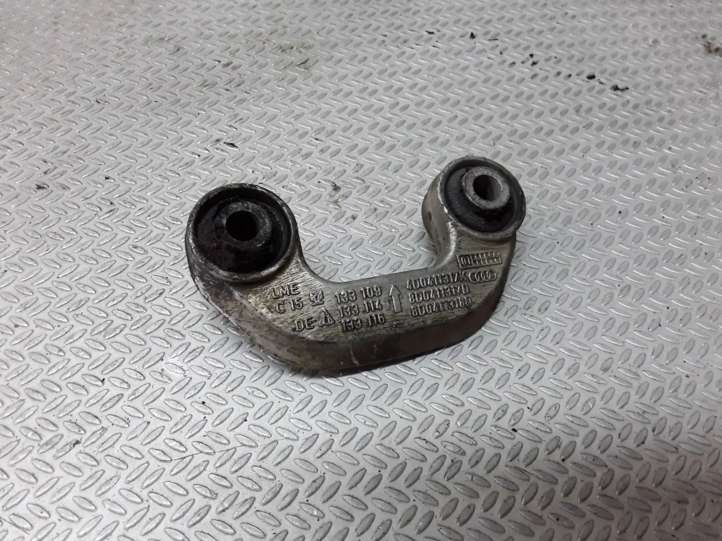 4D0411317K Volkswagen PASSAT B5 Priekinė stabilizatoriaus traukė