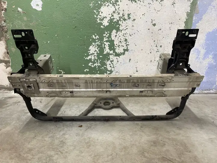 Land Rover Range Rover Velar (2017 - ) GX7310005AN Передняя балка бампера — фото 1