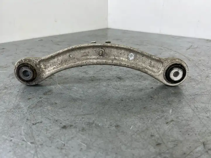 Audi Q7 (2005 - 2009)  7L0505375A Вилы