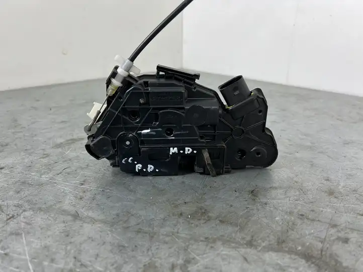 Volkswagen PASSAT CC (2008 - 2012) 5N2837016E Замок передней двери — фото 4