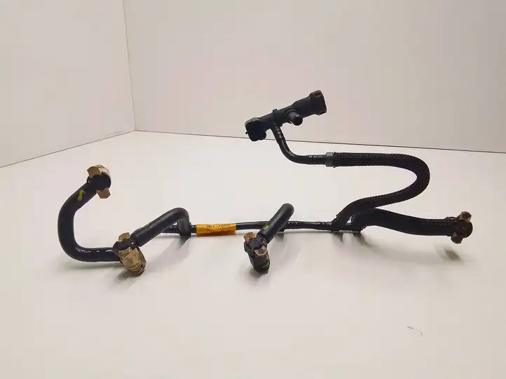 Nissan Qashqai (2013 - 2017) 166714557R Трубка топливной системы — фото 1