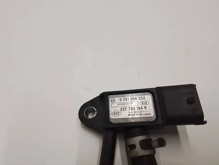 Nissan Qashqai (2013 - 2017) 227702184R Датчик давления выхлопных газов — фото 4