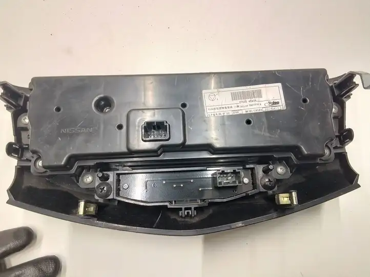 Nissan Qashqai (2013 - 2017) 275004EA0A Блок управления климат-контролем — фото 5