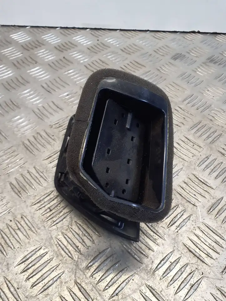 Nissan Qashqai (2013 - 2017) 687604EA0A Боковой воздушный дефлектор — фото 2