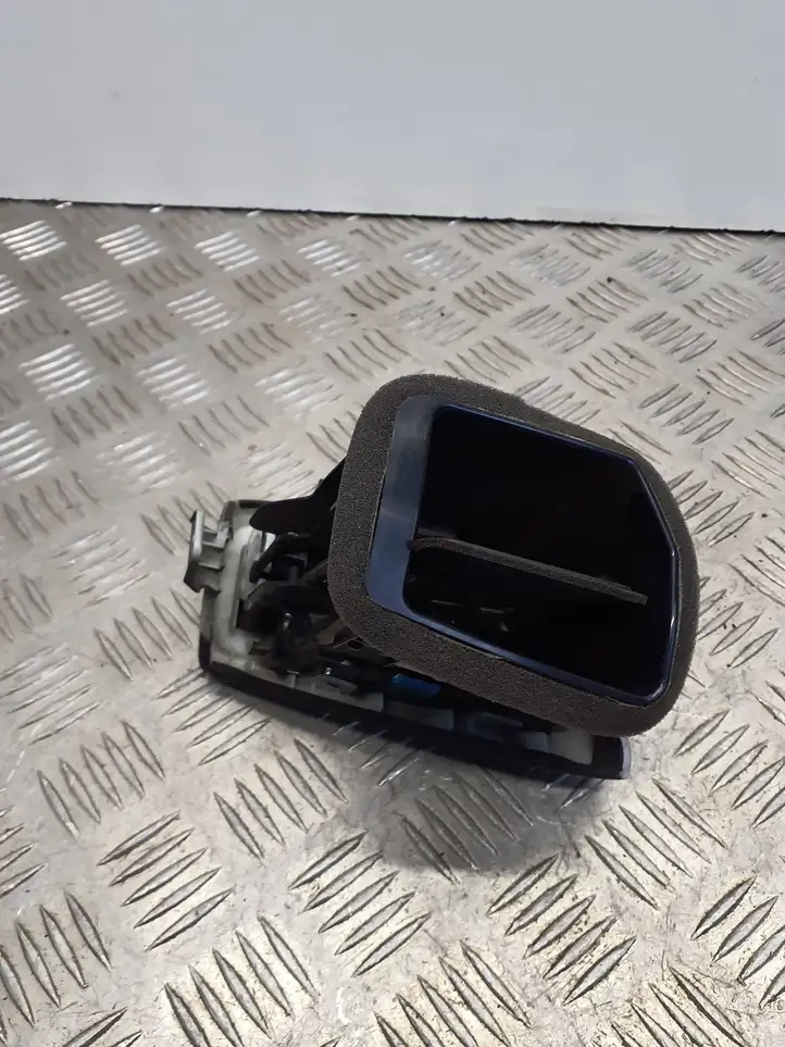 Nissan Qashqai (2013 - 2017) 687614EA0A Боковой воздушный дефлектор — фото 5