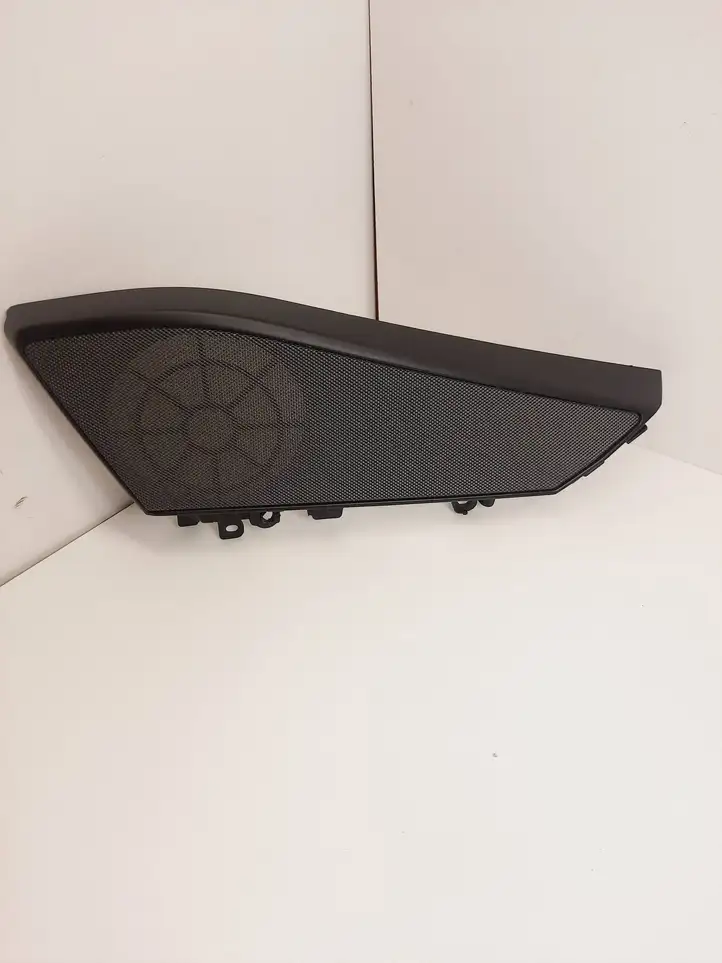 BMW X5 G05 (2018 - ) 51417455103 Накладка динамика задней двери — фото 1