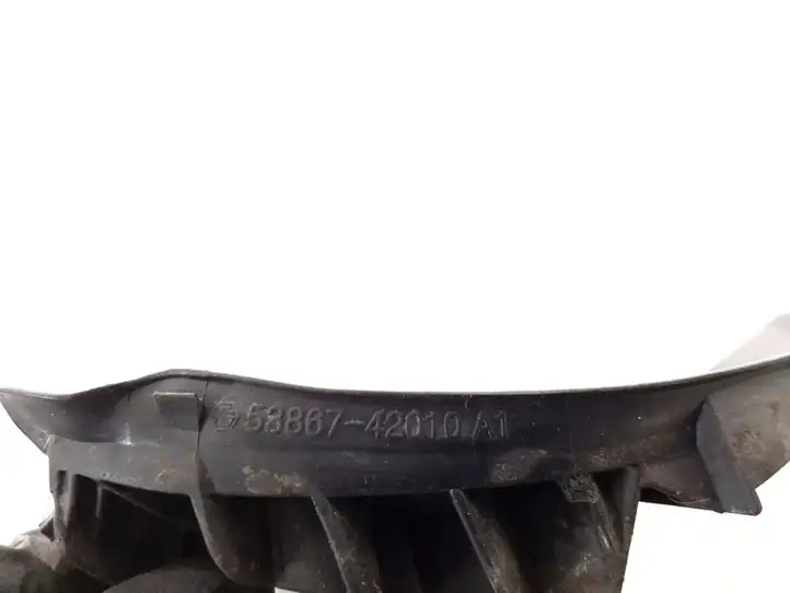 Toyota RAV 4 (XA30) (2006 - 2016) 53867-42010 Накладка стоек лобового стекла — фото 2