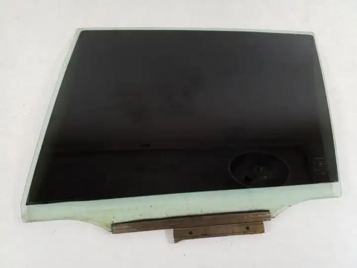 Toyota RAV 4 (XA30) (2006 - 2016) 68104-42120 Стекло задней двери — фото 1