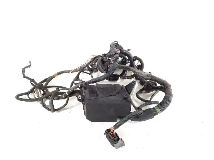 Toyota RAV 4 (XA30) (2006 - 2016) 82742-42030 Блок предохранителей — фото 1