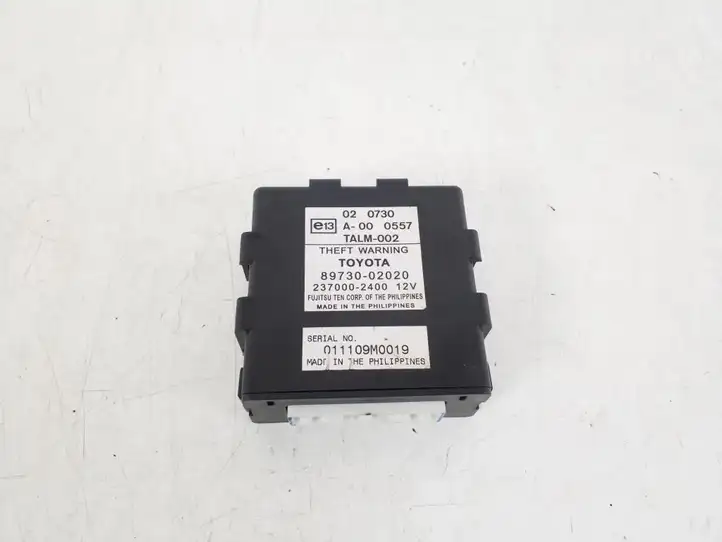 Toyota Corolla E120 E130 (2000 - 2004) 89730-02020 Блок иммобилайзера — фото 1