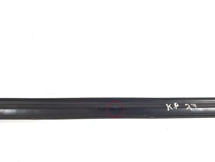 Toyota Corolla E120 E130 (2000 - 2004) 75720-12740 Накладка стекла передней двери — фото 3