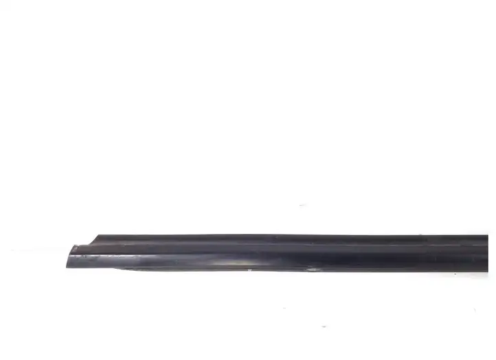 Toyota Corolla E120 E130 (2000 - 2004) 75720-13051 Накладка стекла передней двери — фото 2