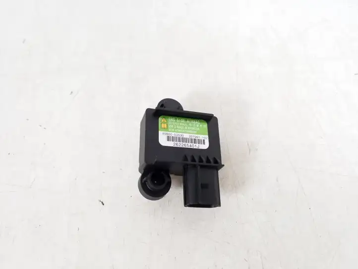 Toyota Corolla E120 E130 (2000 - 2004) 89860-02030 Датчик удара SRS — фото 1