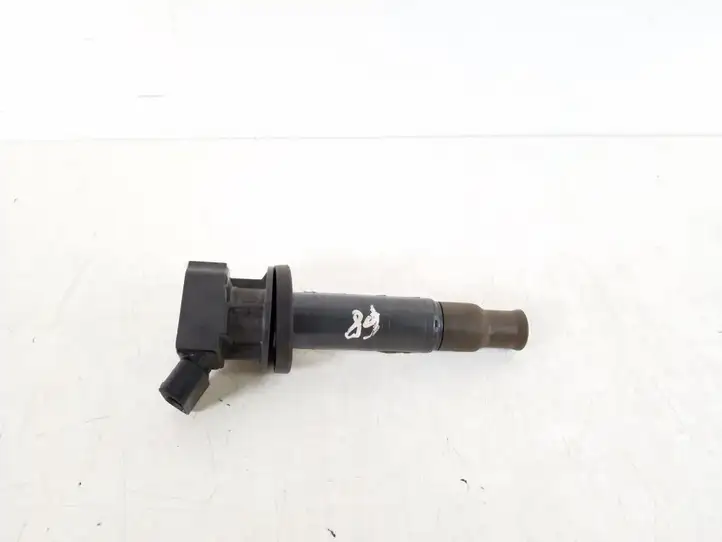 Toyota Corolla E120 E130 (2000 - 2004) 90919-02239 Катушка зажигания — фото 1