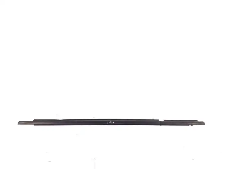 Toyota Corolla E120 E130 (2004 - 2007) Молдинги задней двери — фото 1