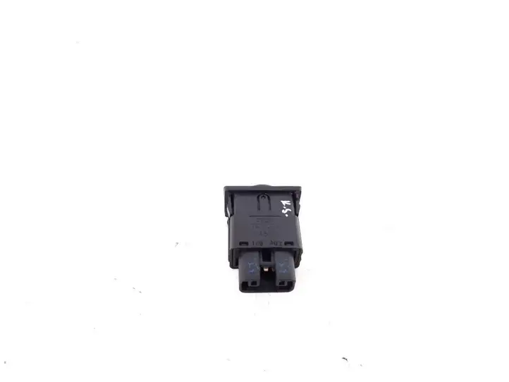 Toyota Corolla E120 E130 (2000 - 2004) 84152-02020 Включатель фонарей — фото 2