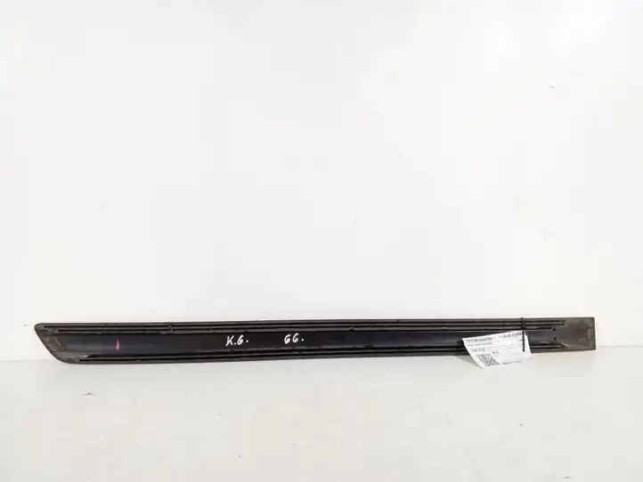 Toyota Corolla E120 E130 (2000 - 2004) 75742-02140 Молдинги задней двери — фото 3