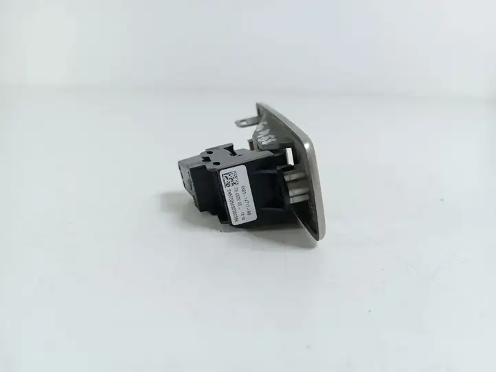 Jaguar XF X250 (2007 - 2015) 8X2314717AB Блок кнопок стеклоподъемников — фото 4