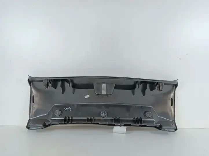 Jaguar XF X250 (2007 - 2015) 8X2354406A64AD Отделка порога багажника — фото 4