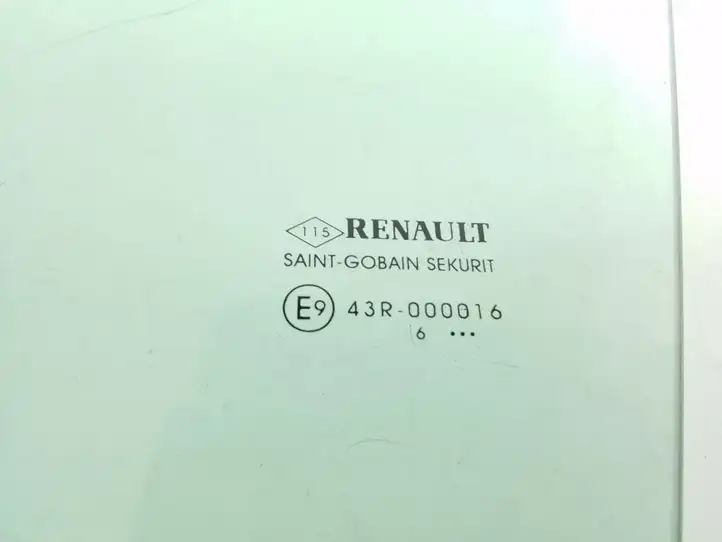 Renault Kadjar (2015 - 2018) 803016385R Стекло передней двери — фото 2