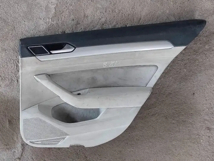 Volkswagen Golf IV (1998 - 2005) 19701866103 Обшивка задней двери — фото 1