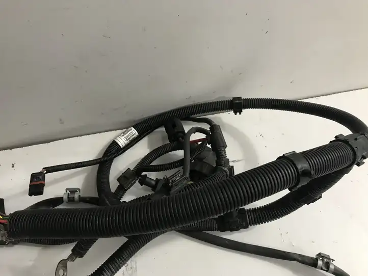 BMW 3 F30 F35 F31 (2012 - 2018)  7630868 Проводка двигателя