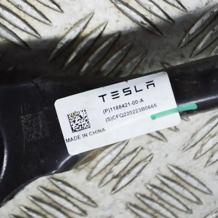 Tesla Model Y (2019 - 2024) 118842100A Вилка подвески — фото 6
